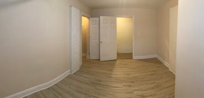 Foto del edificio - 3427 13th St NW