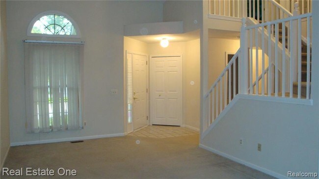 Building Photo - 24283 Weathervane Ct