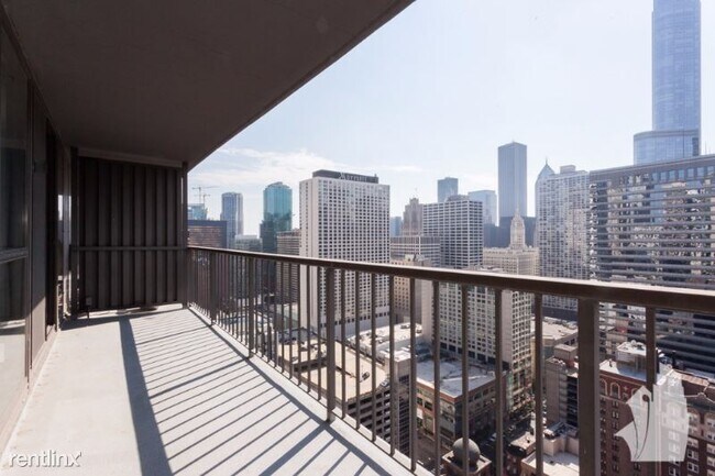 Foto del edificio - 165 E Ontario St