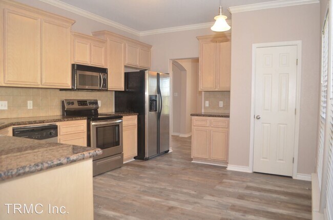 Foto del edificio - 3 br, 2.5 bath House - 14118 VINCENT DR.