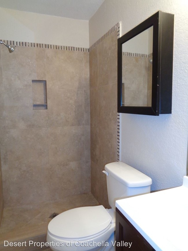 Building Photo - 31550 Avenida Alvera