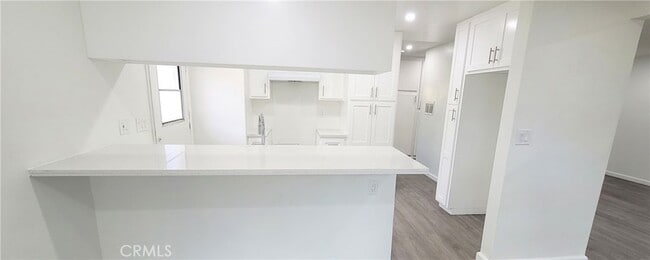 Foto del edificio - 1417 S Greenwood Ave