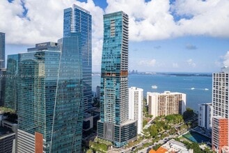 Building Photo - 1451 Brickell Ave