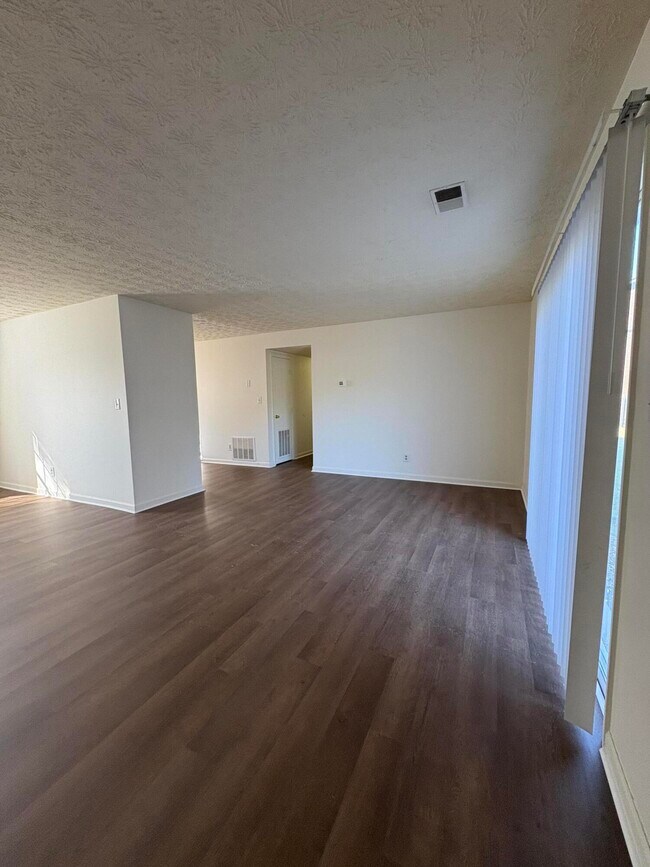 Foto del edificio - 757 Gatehouse Pl