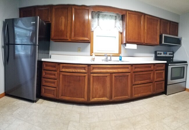 see more - RentRJS.com - 7355 S County Road 600 W