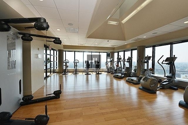 Foto del edificio - 525 E 71st St
