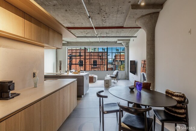 Foto del edificio - 650 2nd St