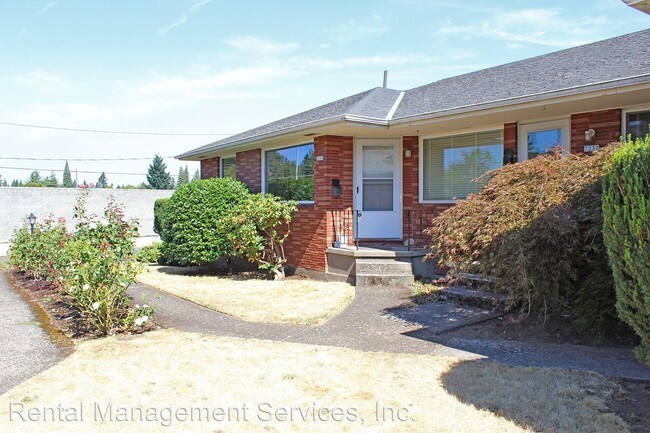 Foto del edificio - 7224-7228 NE Broadway St