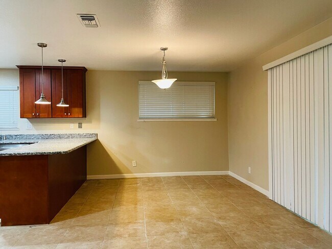 Building Photo - 4678 Barbee Way