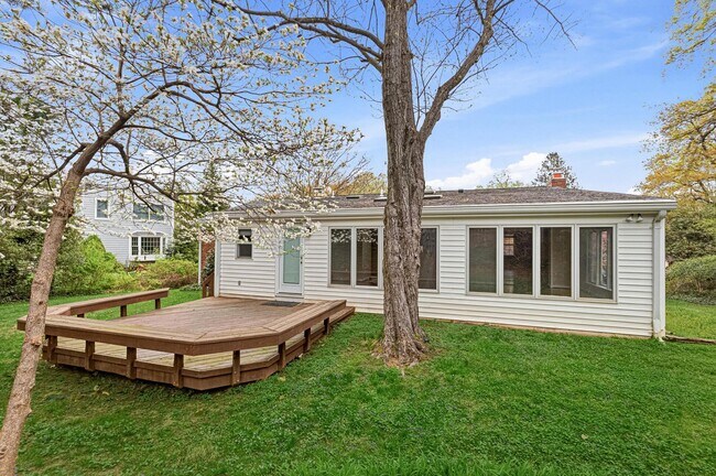 Building Photo - 1322 Cordelia Ct