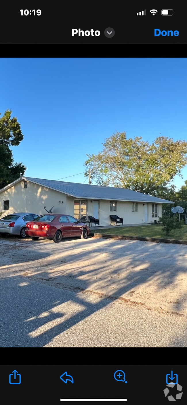 Ranch Lake Estates Apartments for Rent with Parking Moore Haven, FL 1 Rentals