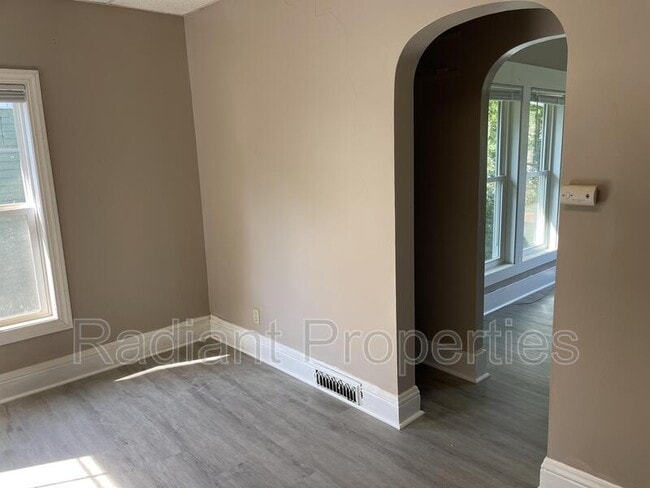 Foto del edificio - 415 Boone St