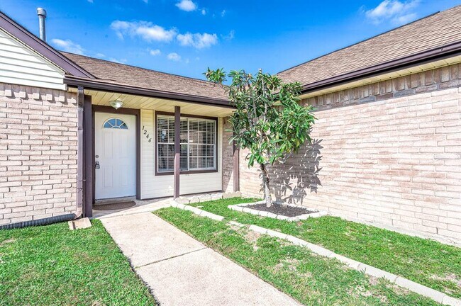 Foto del edificio - 1246 Beechbend Dr