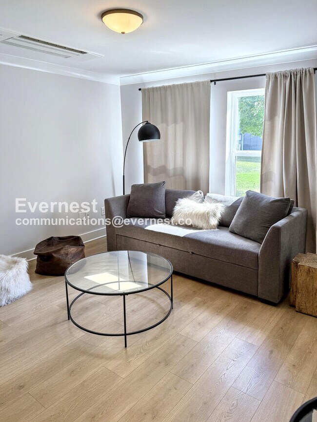 Foto del edificio - 110 Duke St