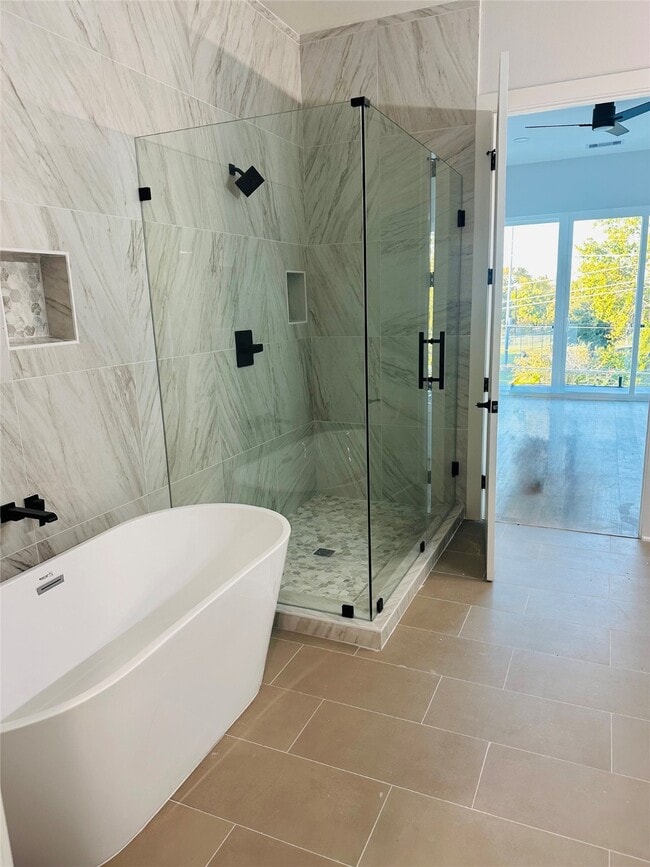 Building Photo - 618 E 35th St