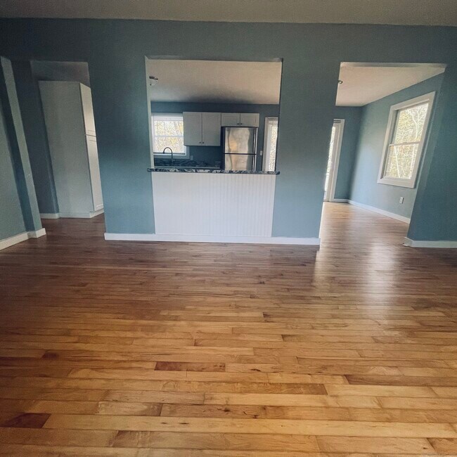 Foto del edificio - 205 Colonel Ledyard Hwy