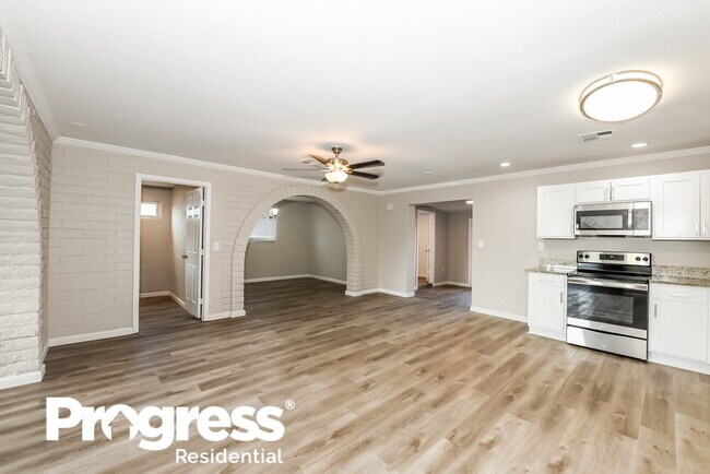 Building Photo - 7122 S 8th Pl