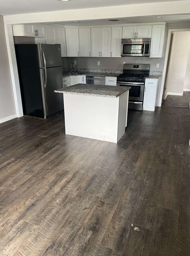 Foto del edificio - 525 Grove St