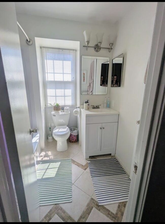 Building Photo - 2388 Branleigh Park Ct