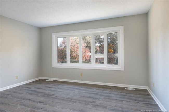 Foto del edificio - 5620 Weatherford Rd