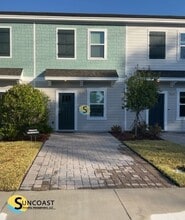 Building Photo - 7215 Sabal Ter