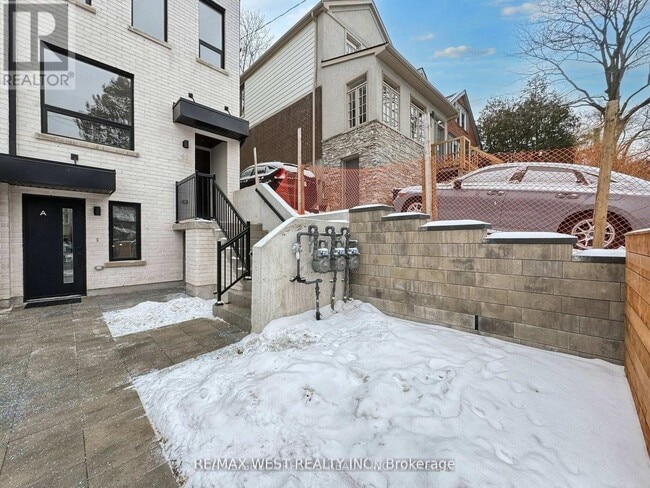 Building Photo - 47 Morningside Ave