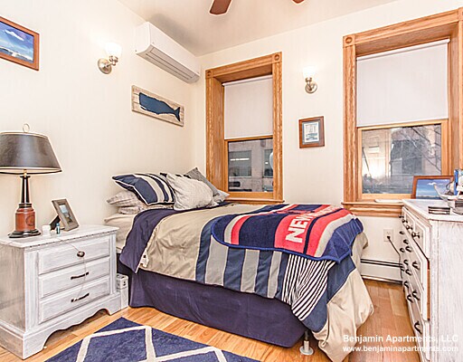 Foto del edificio - 137 Charles St