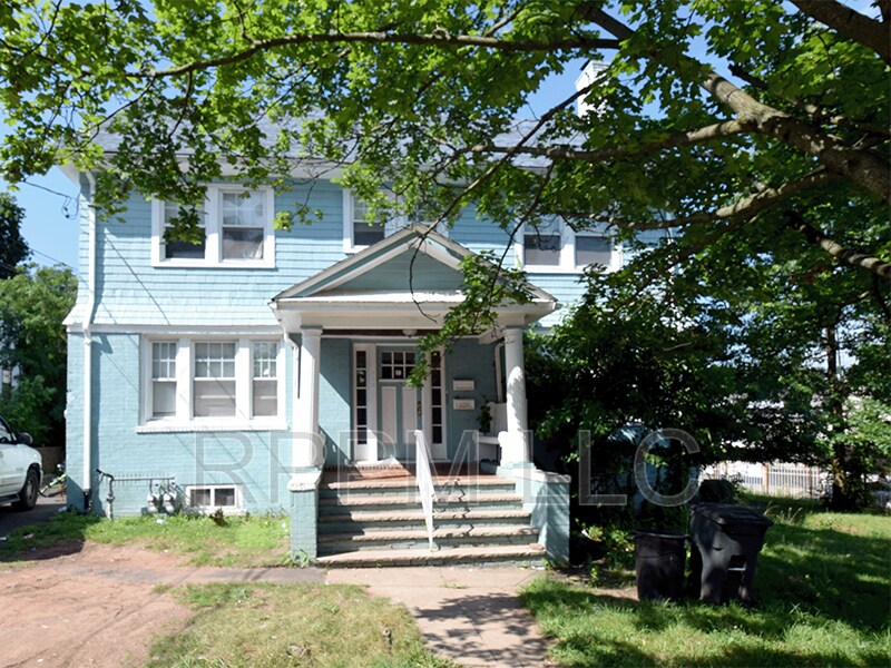 Primary Photo - 488 Heywood Ave