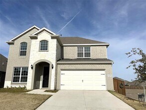 Building Photo - 1225 Indianola Trl