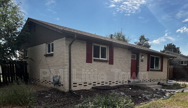 Photo - 364 S Salem St House