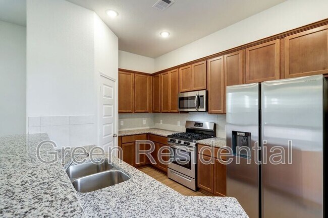 Building Photo - 4020 Cusco Ln