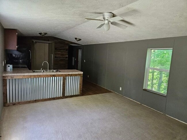 Building Photo - Fairgarden Circle Subdivision