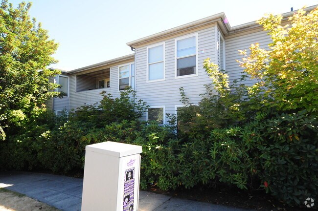 Foto del edificio - Park Court Apartments