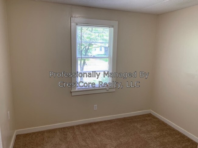 Foto del edificio - 2233 Aberdeen Ave