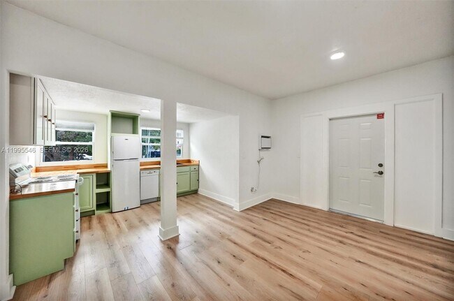 Foto del edificio - 1411 SW 3rd St