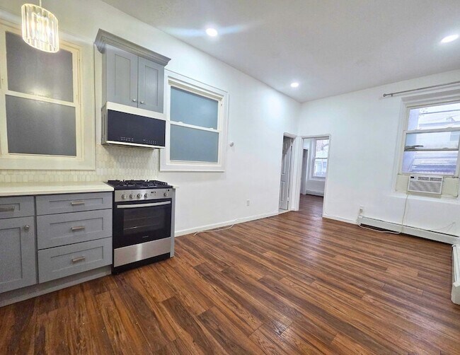 Photo - 209-211 48th Street Unit A5 Apartment