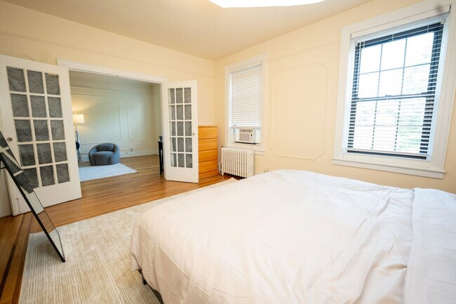 Foto del edificio - 730 Hudson St