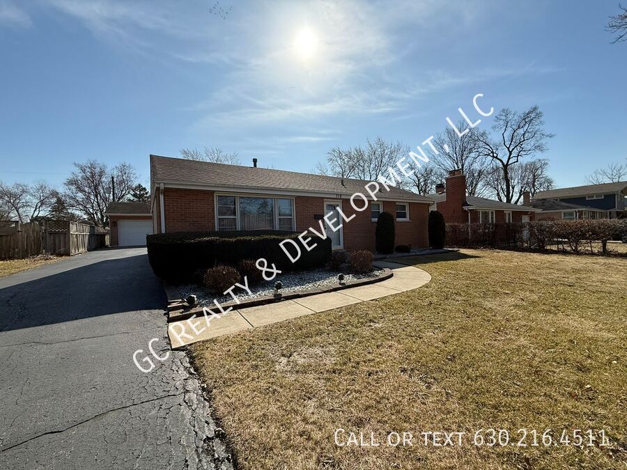 Foto principal - *** HEART OF ROSELLE / COMMUTER FRIENDLY /...