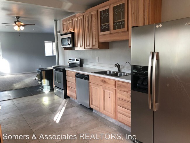 Building Photo - 3 br, 1 bath House - 2312 Freedom Dr