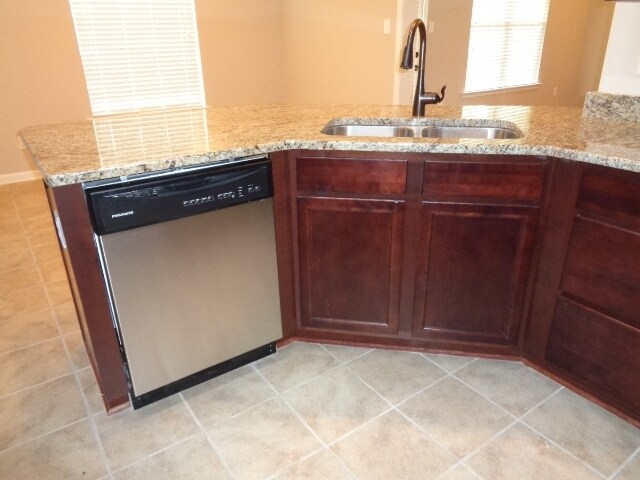 Foto del edificio - 4616 Wedge Hill Dr