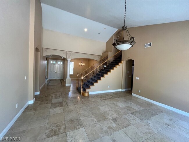 Building Photo - 11000 Pine Knolls Ct