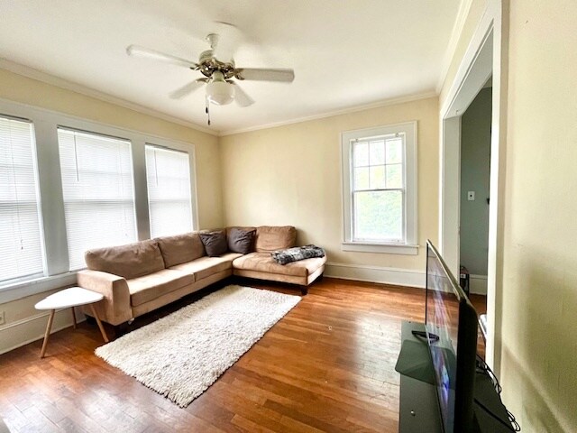 Foto del edificio - 144 Adams St