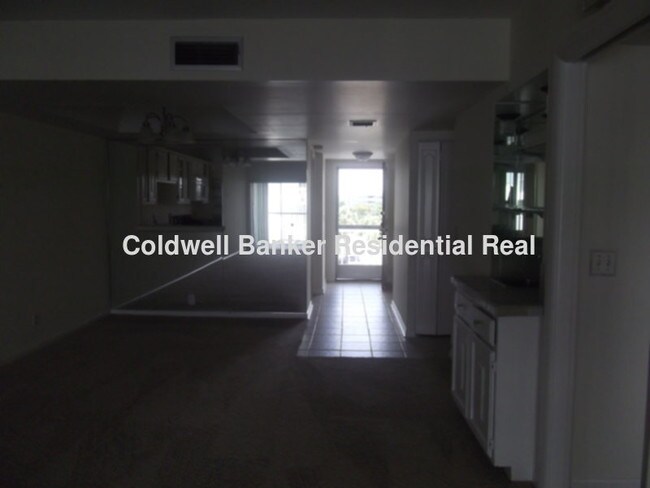 Foto del edificio - 155 Yacht Club Dr