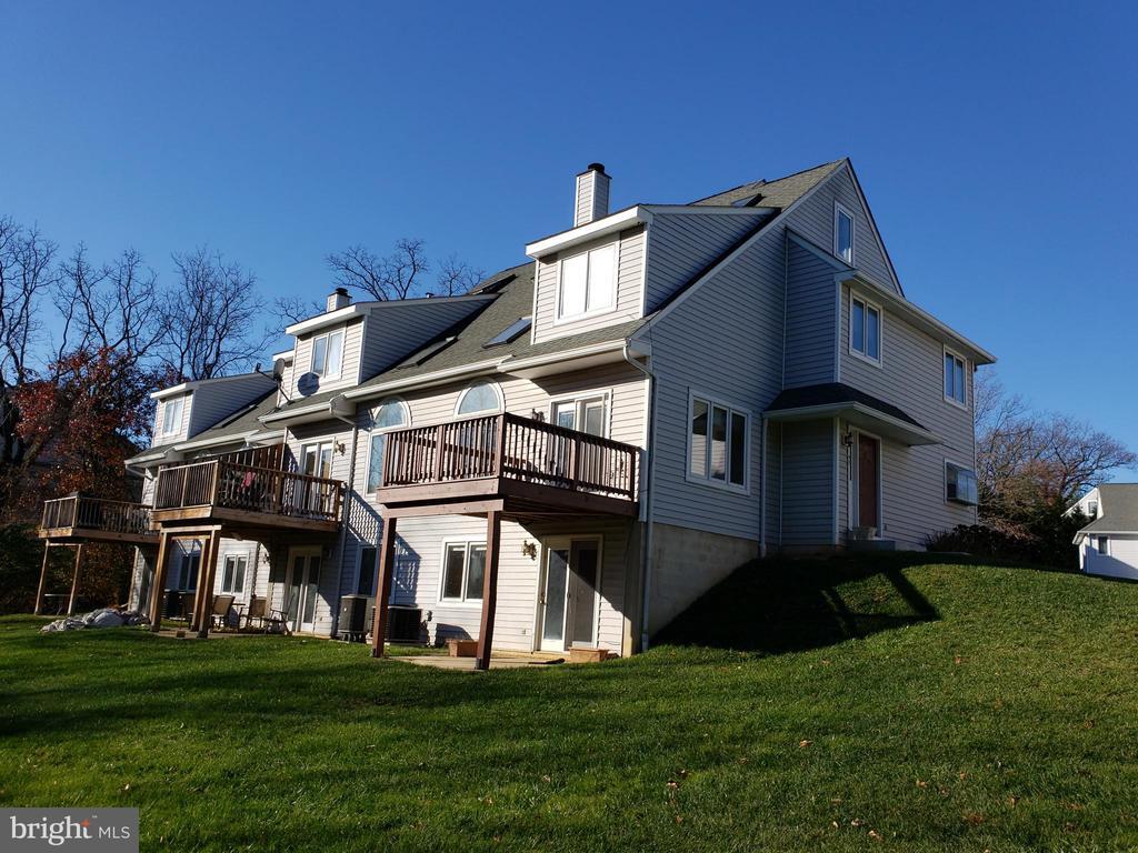 Foto principal - 97 W Thomas Ct