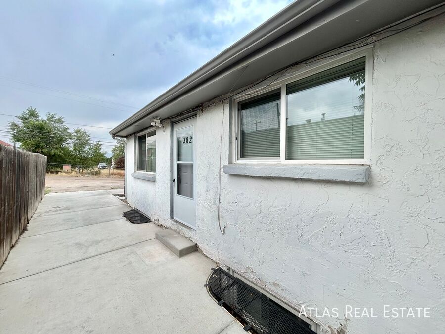 Photo - 3825 S King Street-3829