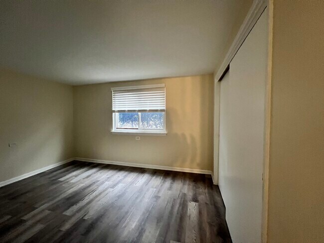 Foto del edificio - 2033 W 111th St