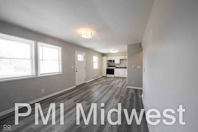 Building Photo - 140 Maple Park Dr