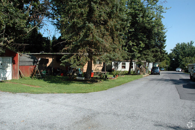 Building Photo - Rosedale Mobile Home Park