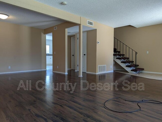 Building Photo - 18231 Crater Lake Ct