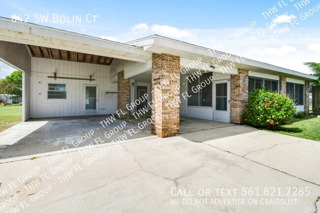Foto del edificio - 642 SW Bolin Ct